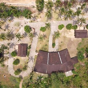 Dewa Daru Resort